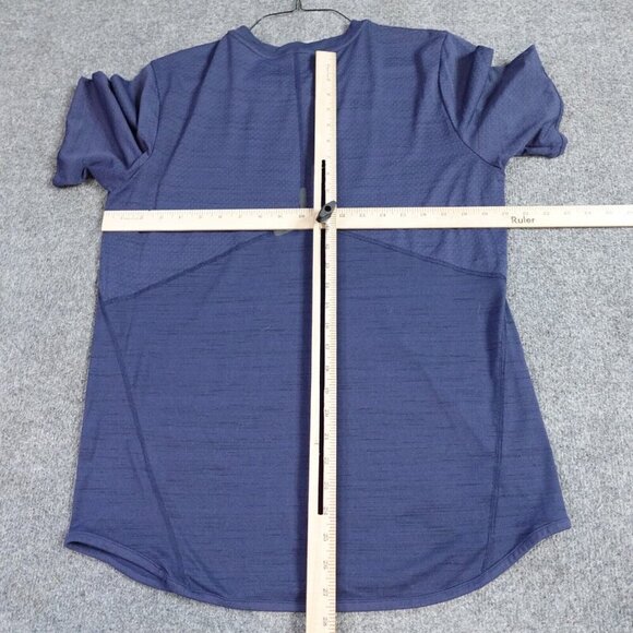 University of Michigan T-shirt Medium Blue Nike Curved Hem Dri-Fit - Picture 6 of 8